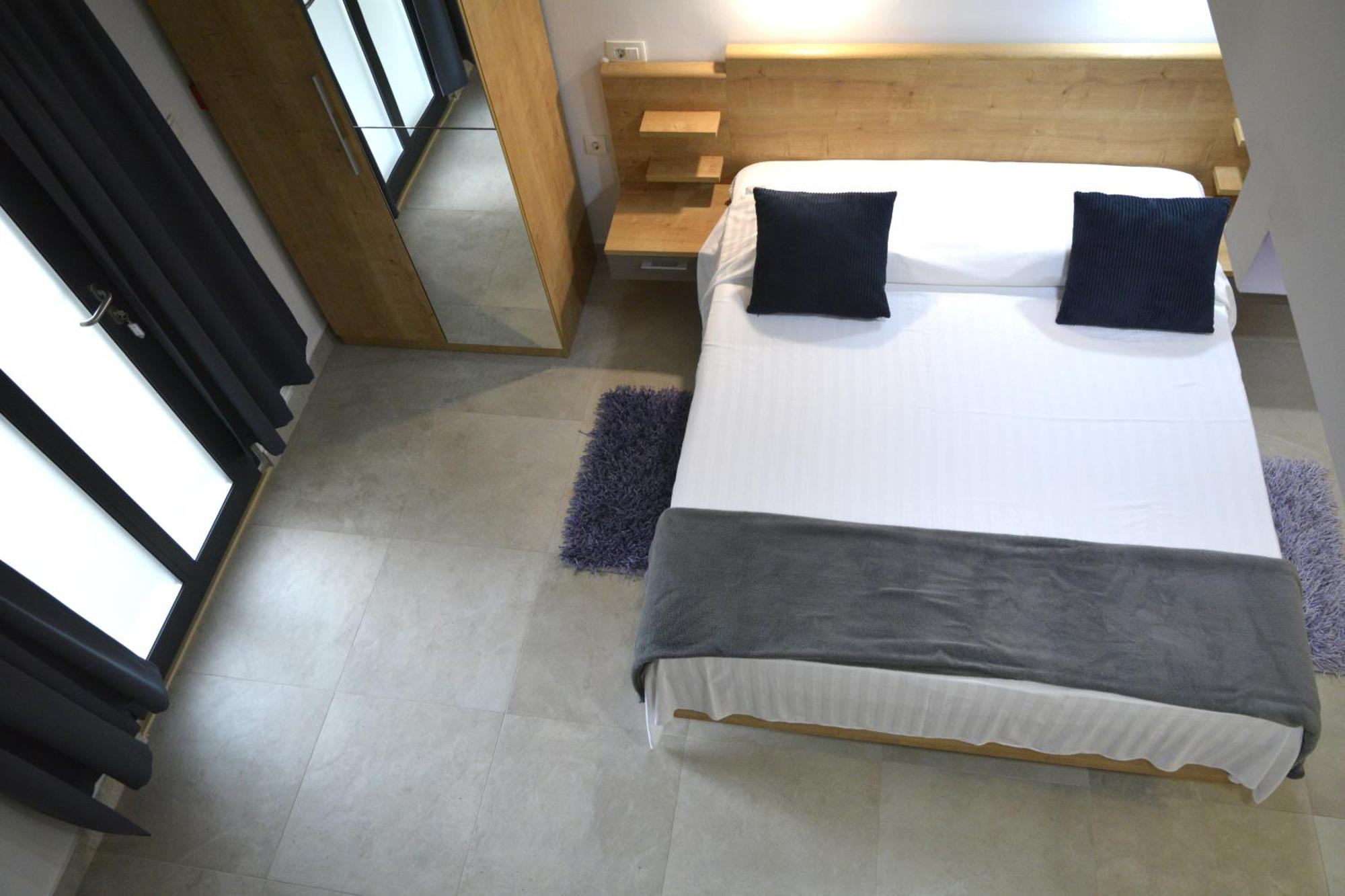 Boutique Eluize Apartment *